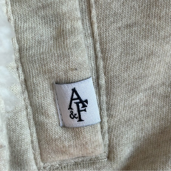 Abercrombie & Fitch Oatmeal Heathered Sherpa Lined Jacket Size Medium - Picture 10 of 11